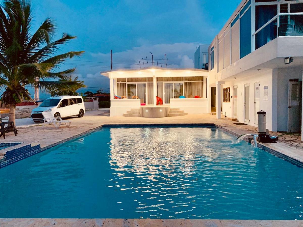 Апартаменты Ventana Al Atlantico At Arecibo 681 Ocean Drive Islote Экстерьер фото
